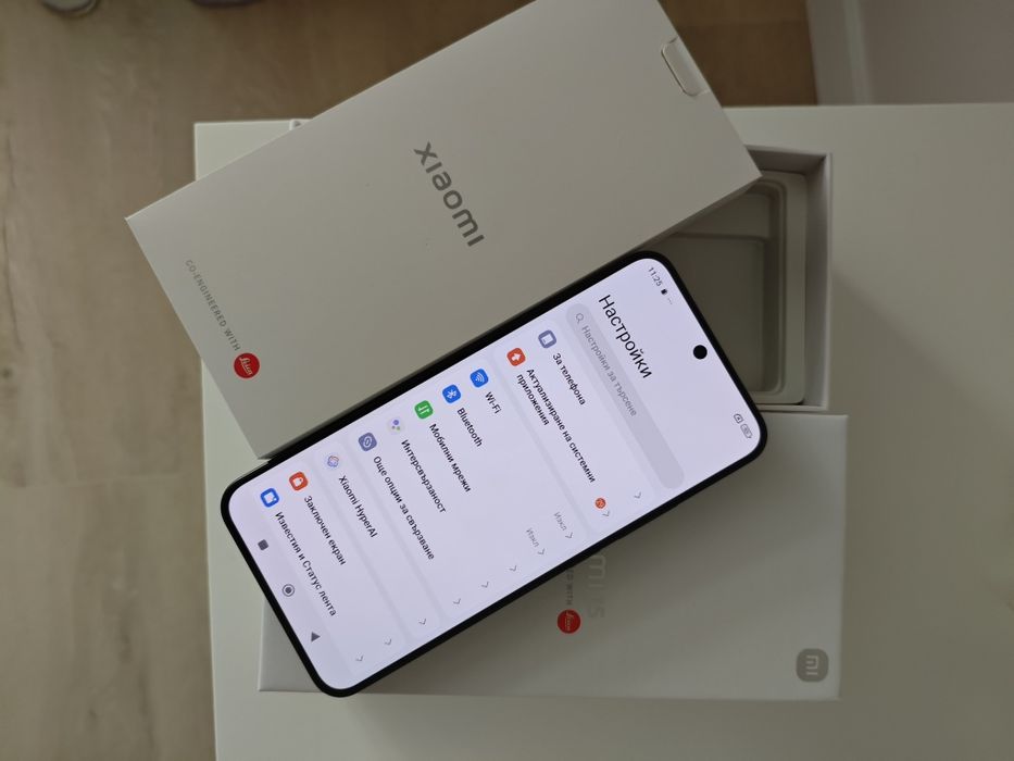 Чисто нов Xiaomi 15 16Ram /512GB BGГлобална верси