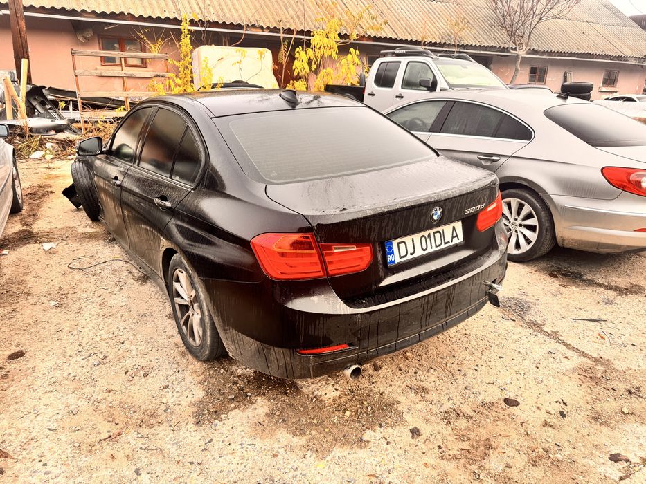 Vand bmw f30 avariat xdrive