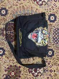 Чанта Ed Hardy тип messenger