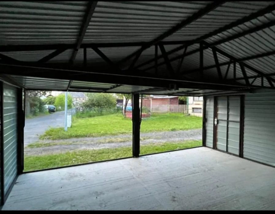 Garaj auto de producător