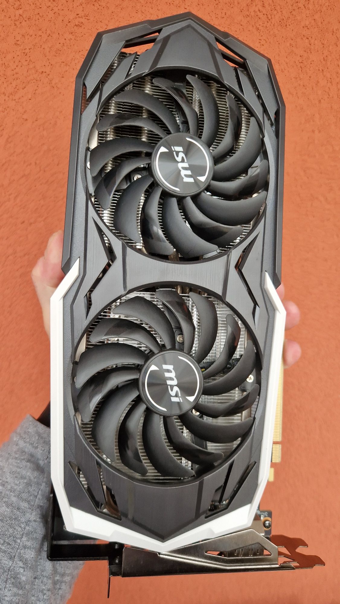 RTX 2070 MSI Armor, Proc, DDR4, Placa baza