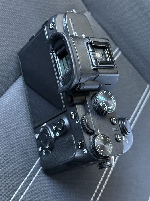 Фотоапарат Sony A7 III със следи от употреба