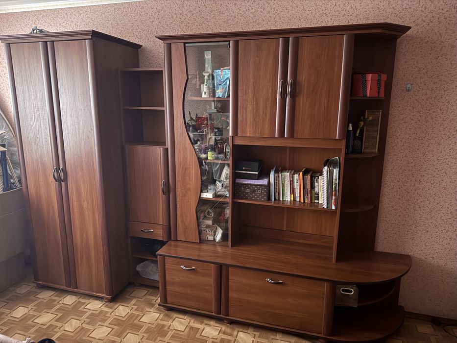 Продам горку,стенку