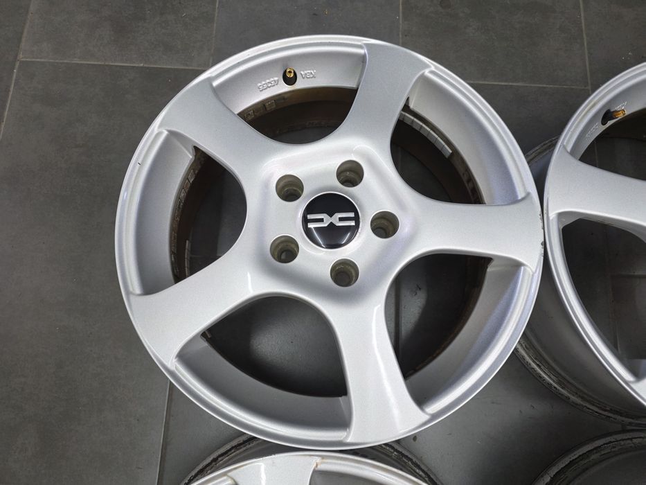 Джанти 16 - Dacia Duster