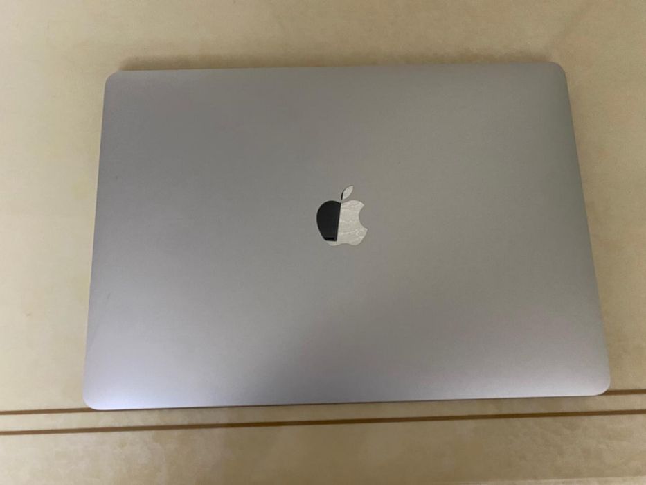 Макбук 13,3 8 гб
