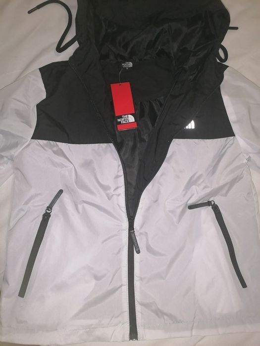 Ново дамско горнище бяло, черно The North Face размер S