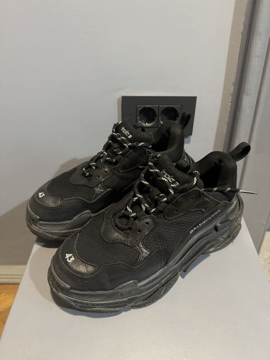 Balenciaga triple s