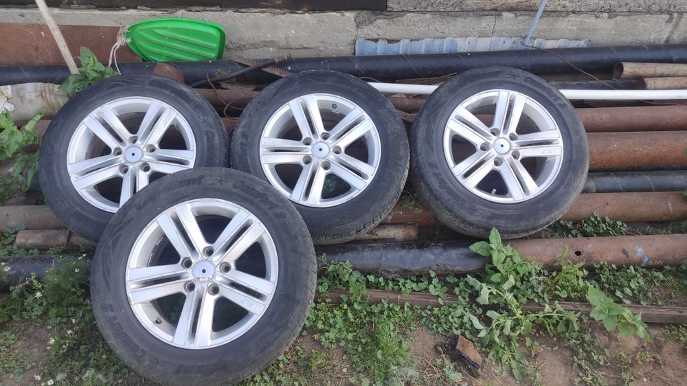 Продам комплект титанки на 15