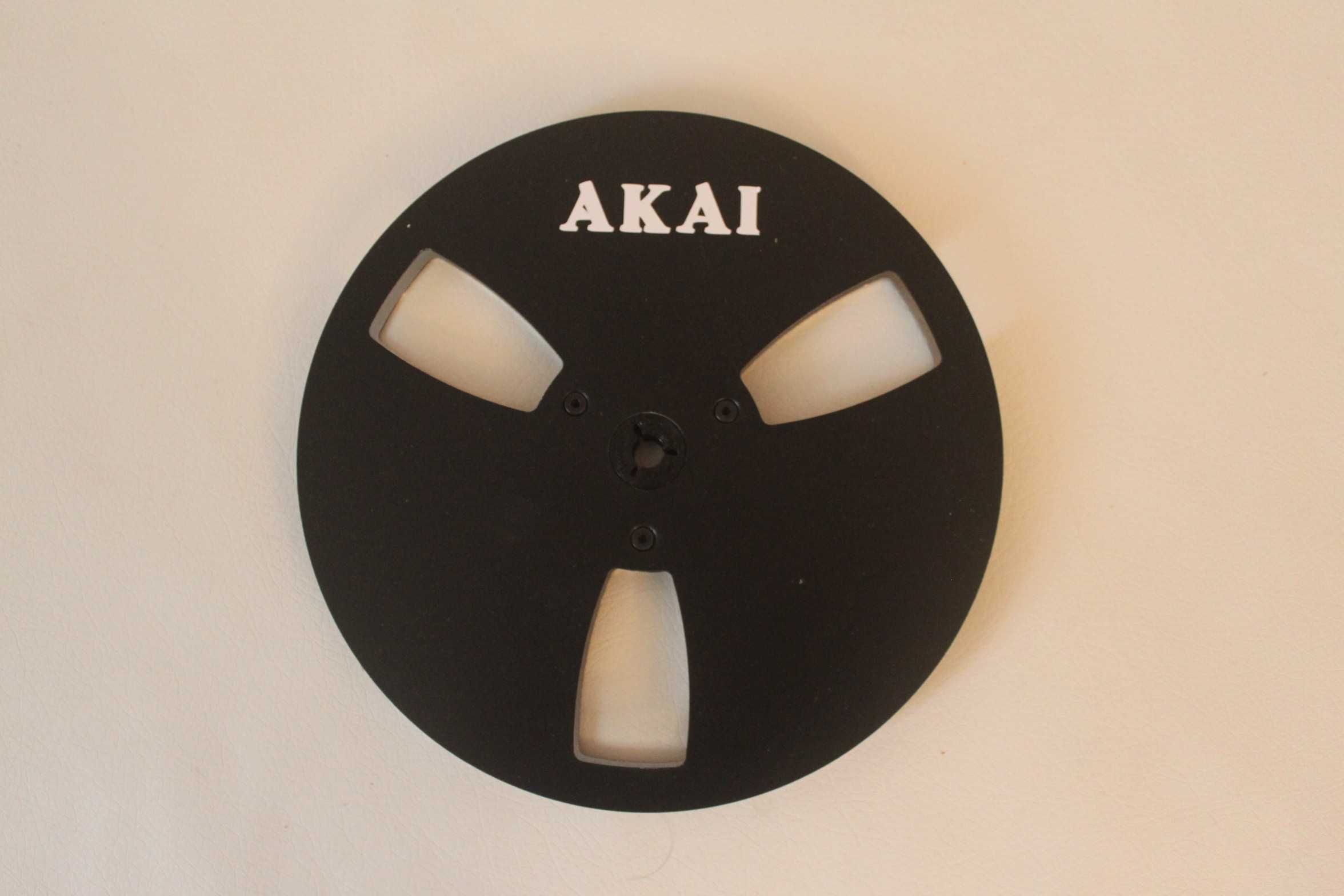 Rola de magnetofon  AKAI 18 cm metalica