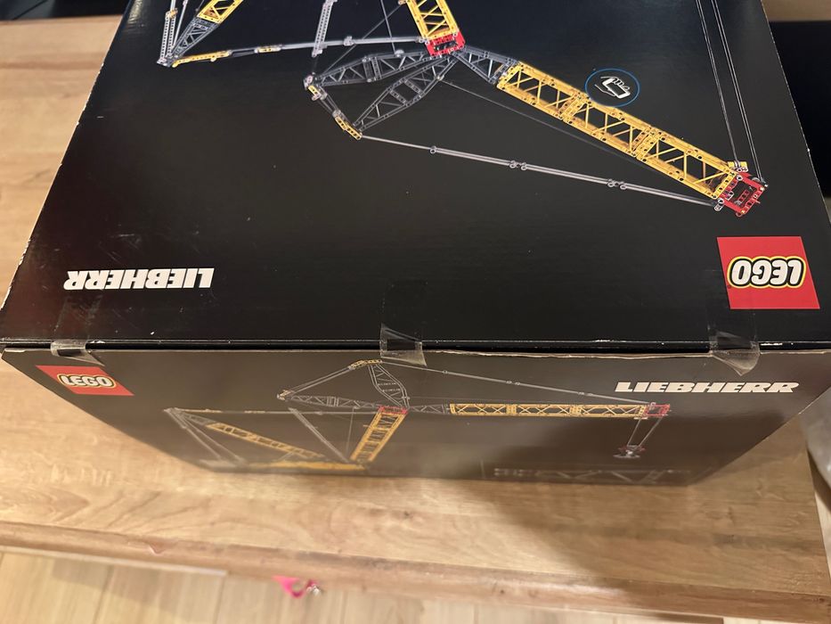 Lego Technic Liebherr LR13000 crane NOU