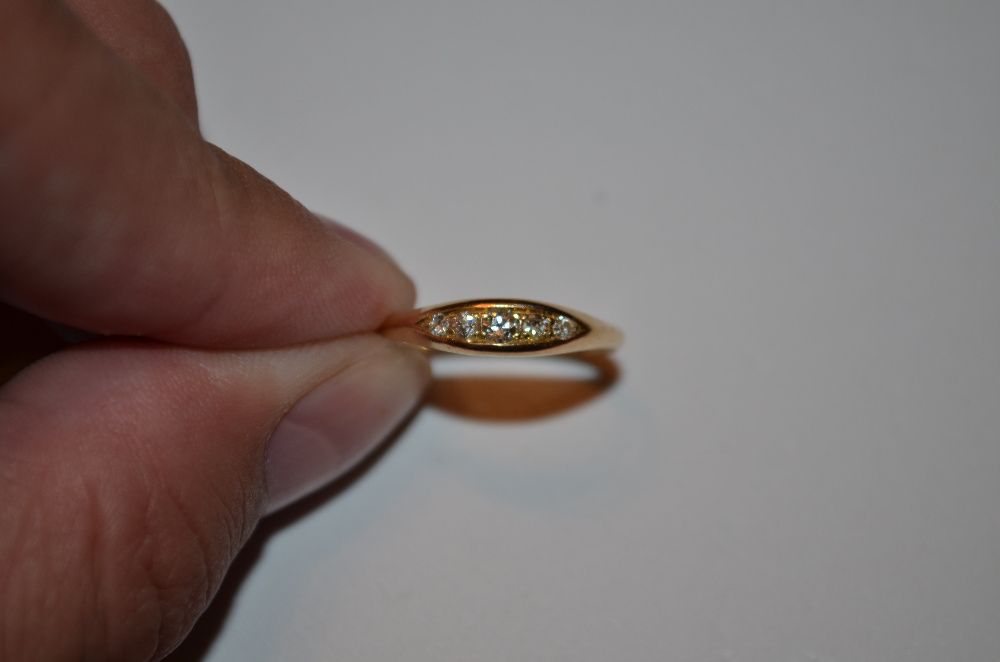 INEL AUR 18K + 5 Diamante = 0.15ct - Tip Verigheta - 3g. - Vintage !