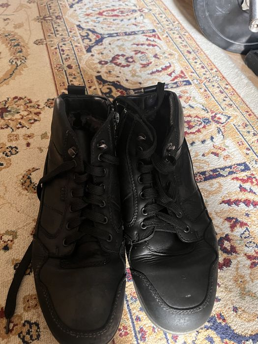 Зимние ботинки