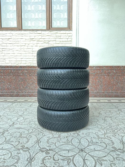 Largo balon sotiladi