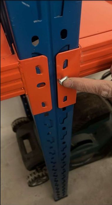 Rafturi metalice sarcina 600kg