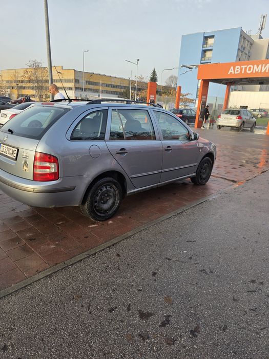Shkoda fabia top