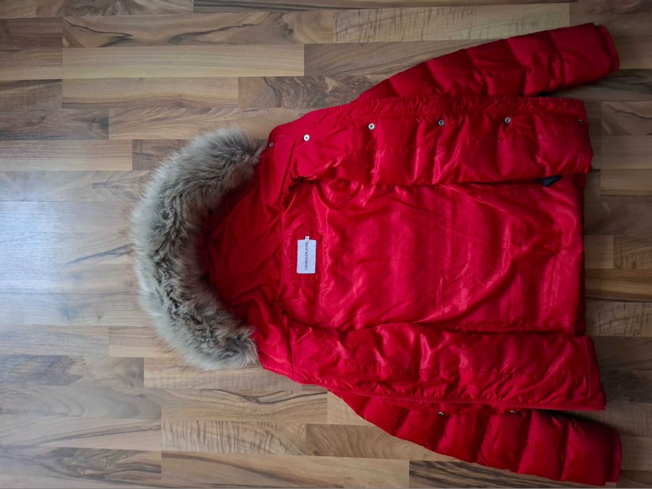 Calvin Klein-Пухено яке