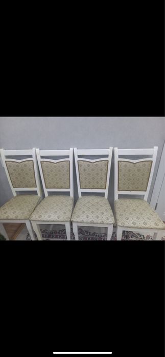 Подаются стулья, 7000