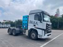 Тягачь HOWO MAX 6х4 подушка