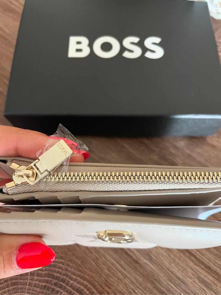 Дамско портмоне Boss
