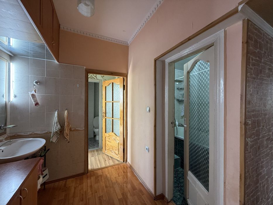 5 комн/5/9 Авиасозлар_Кадышева ( 140 кв)