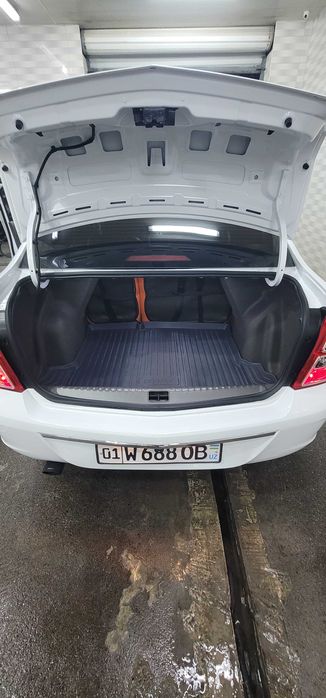Chevrolet Cobalt 4позиция (Апельсин)