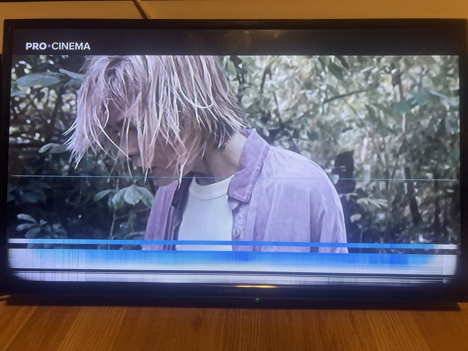 Tv led Vortex 28CK600 display DEFECT