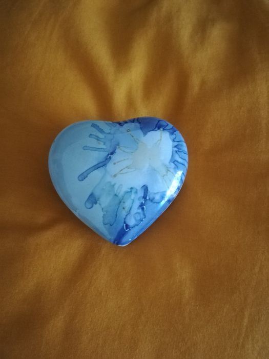 Порцеланова кутийка за бижута - сърце