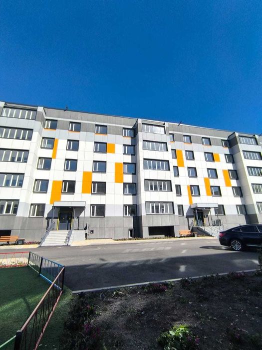 Двушка в новом доме, ЖК Комфорт класса, распашонка