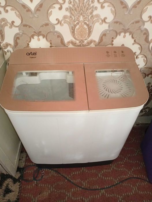 Продам стиральную машинку Artel