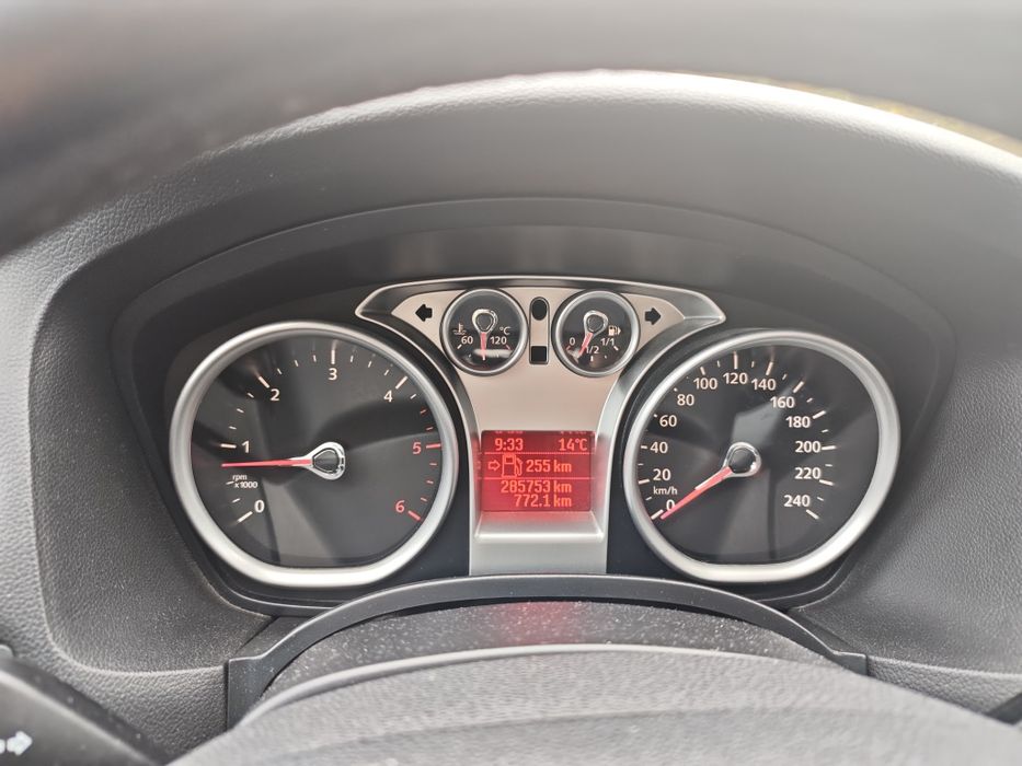 Ford Focus 2 Mk2- Face Lift TITANIUM GHIA