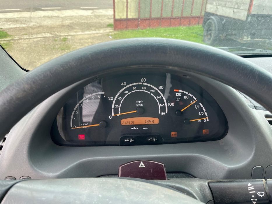 Mercedes Sprinter
