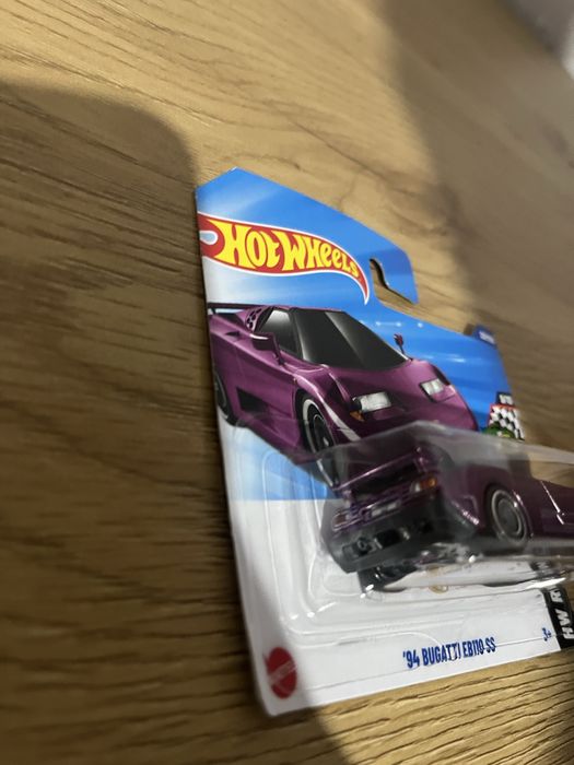Hot wheels '94 bugatti eb110 ss STH