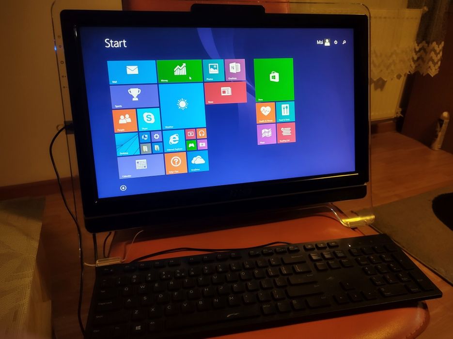 Calculator All in One Msi cu ecran tactil