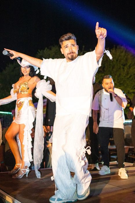 Dansatoare Diamond Bucuresti