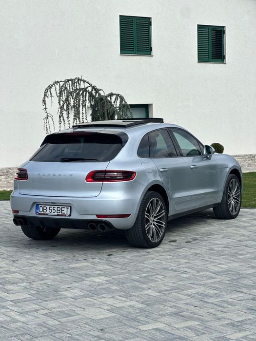 Porsche Macan Porsche Macan S