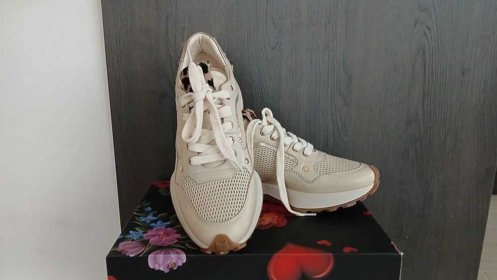 Дамски сникърси BIANKI