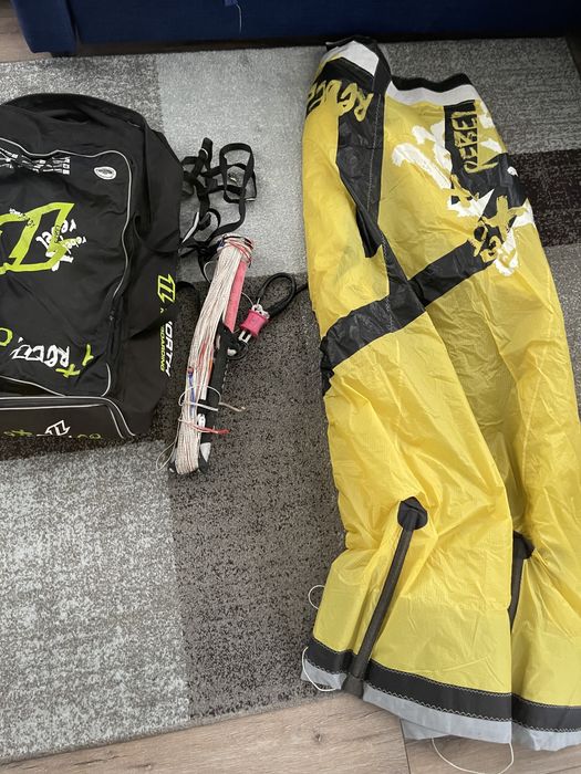 North Kiteboarding rebelo 8