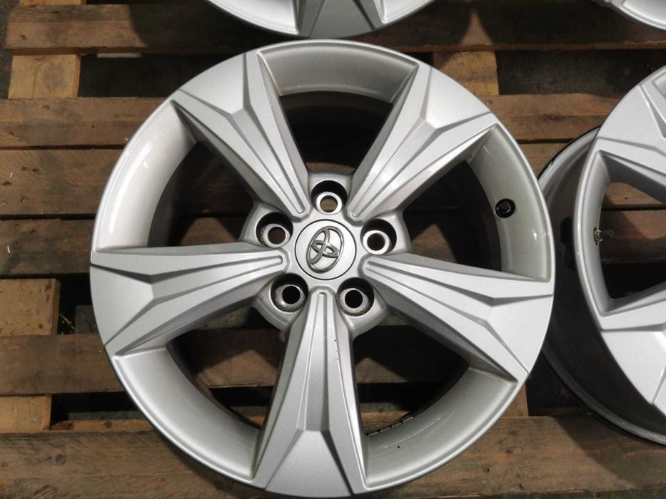 Jante Originale Toyota CHR / Rav 4 . R17