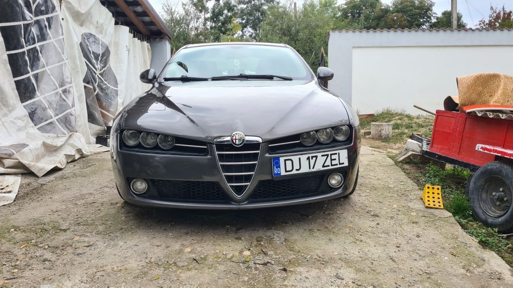 Vănd Alfa Romeo 159