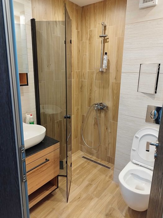 Дава се под наем Двустаен апартамент в с. Варвара, Област Пазарджик - 67 кв.м за 382.5 € - Снимка #7