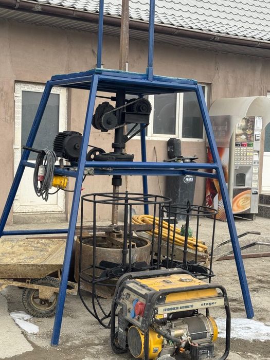 Utilaj electric de sapat fantani/fose