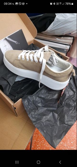 Дамски маратонки