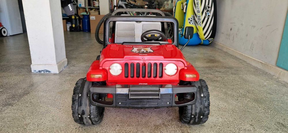 Детска Акумулаторна Кола PEG PEREGO - JEEP