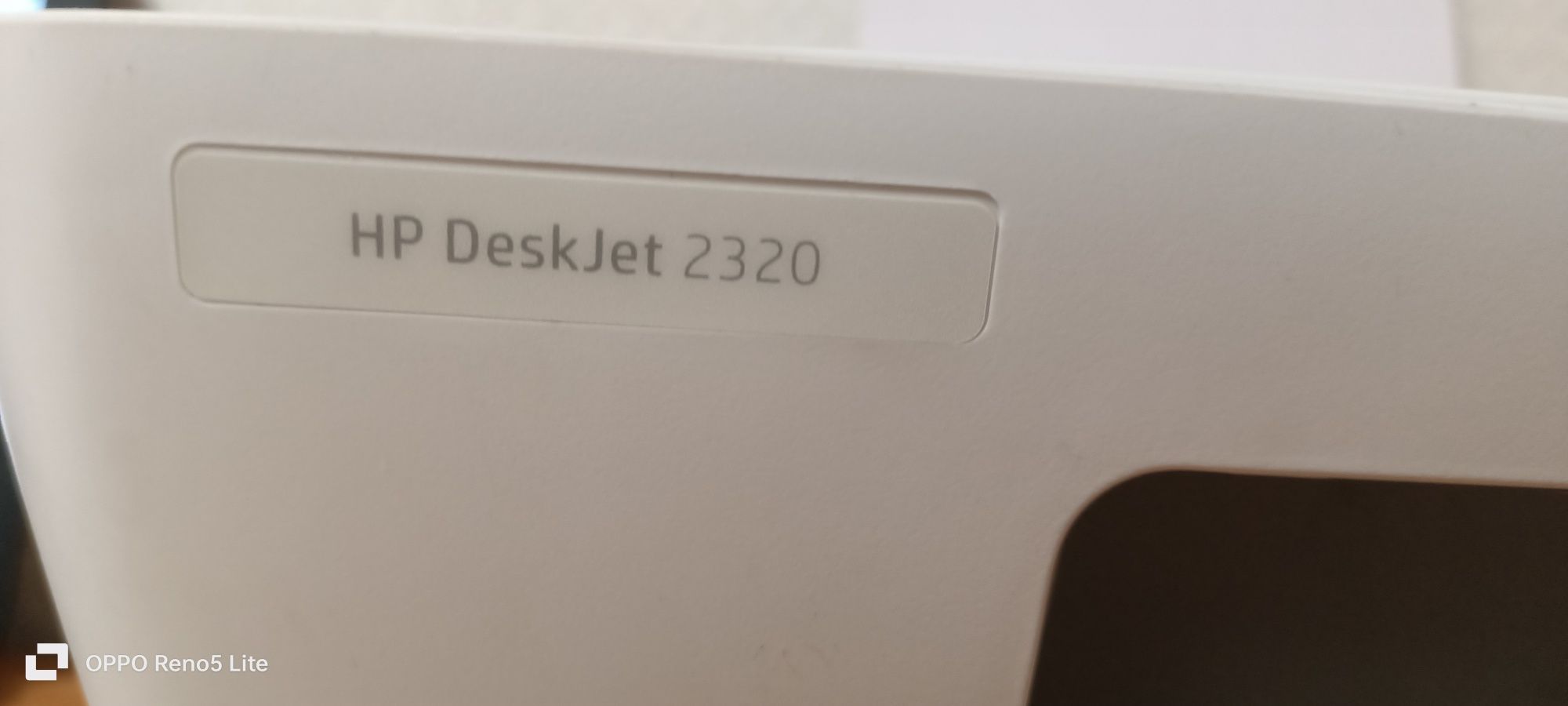 Продам струйный принтер HP 2320
