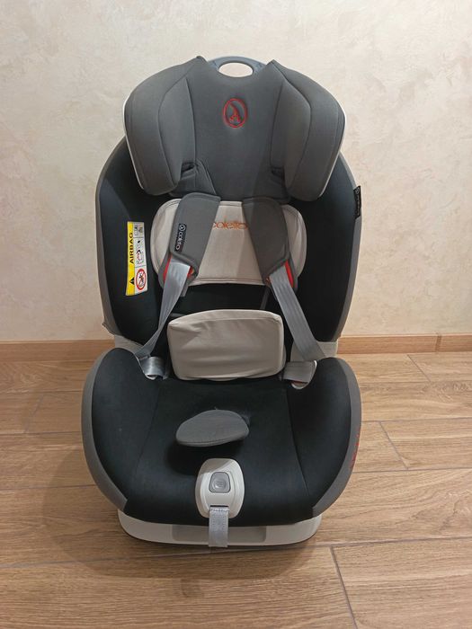 Детско столче за кола Coletto Vento - изключително запазено