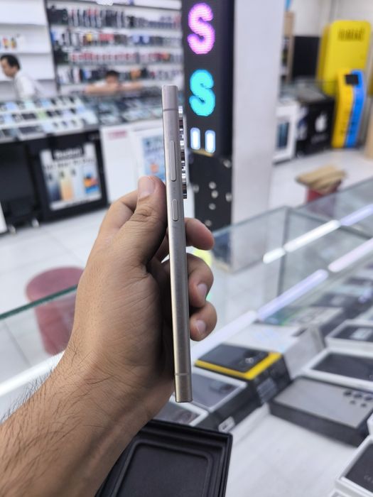 Samsung S24ultra 12/256 titan gray