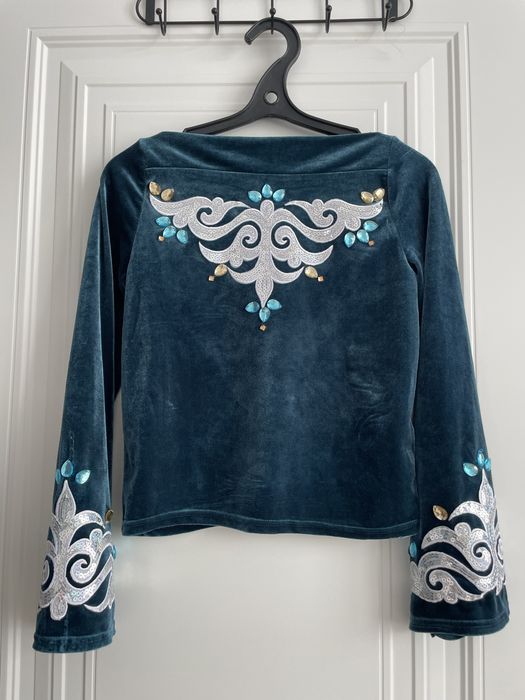 Қазақша ұлттық киім. Национальная одежда