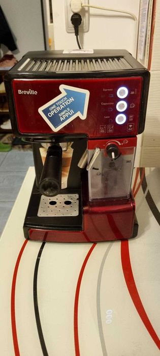 Expressor manual Breville Prima Latte

Espressor manual Breville Prima