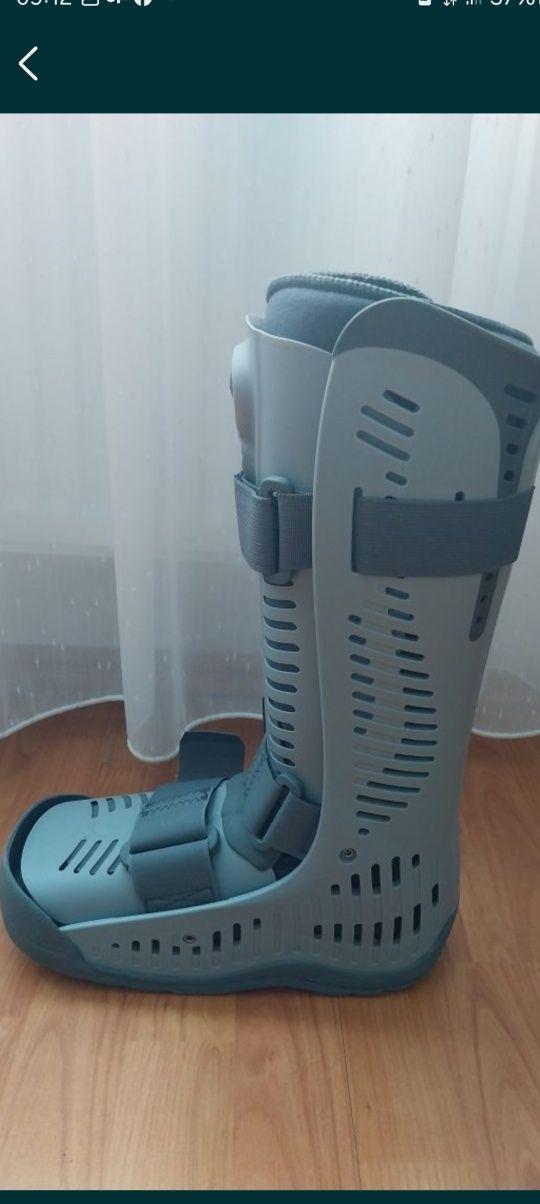 Gheata medicală Air Walker 400 lei