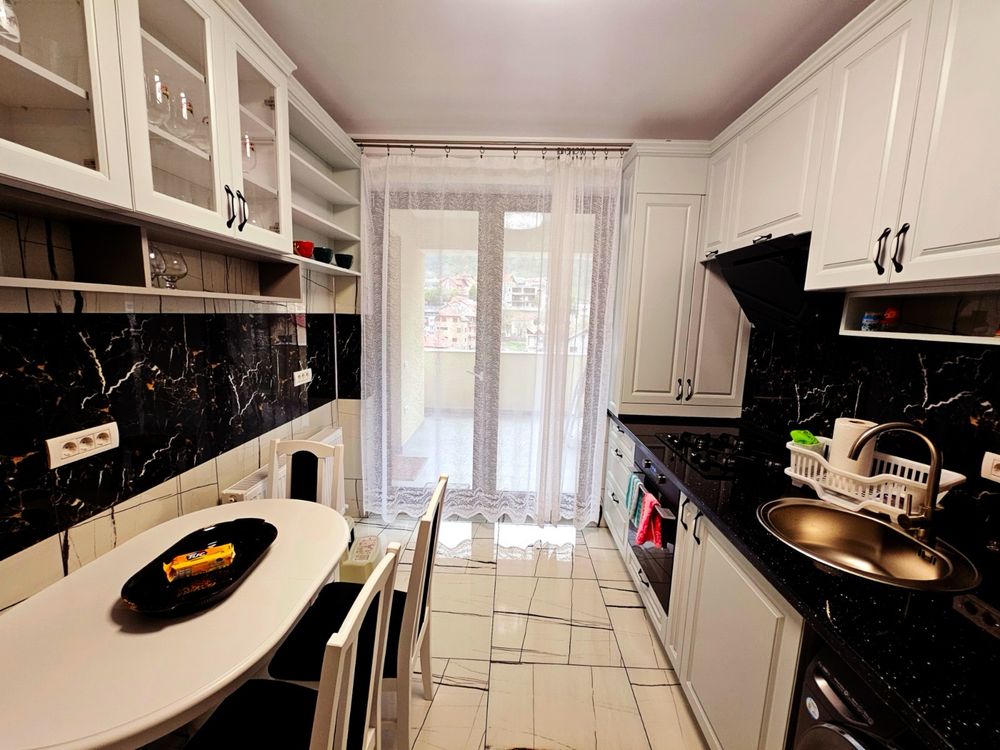 Închiriez apartament 3 camere in bloc nou in Ramnicu Valcea Zona Zavoi